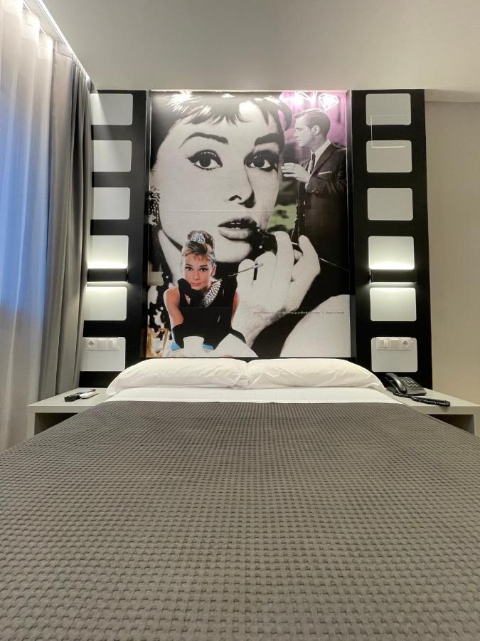 Hotel Paula Films Collection 2*